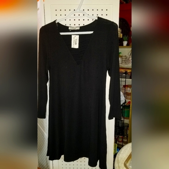 Luv 21 Black cross  crossed front dress - Picture 1 of 3